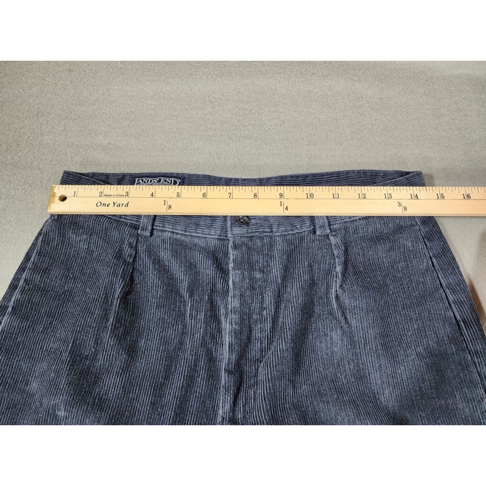 Lands' End Women's Vintage Corduroy Navy Blue Pleated Size 10 Regular Trouser - Picture 7 of 9